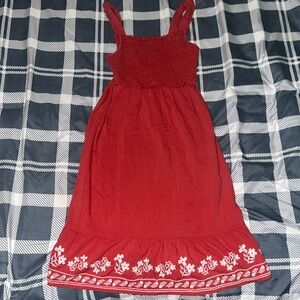 Old Navy, Girl Size XL (14-16), Pink with White flowers on the bottom of dress.